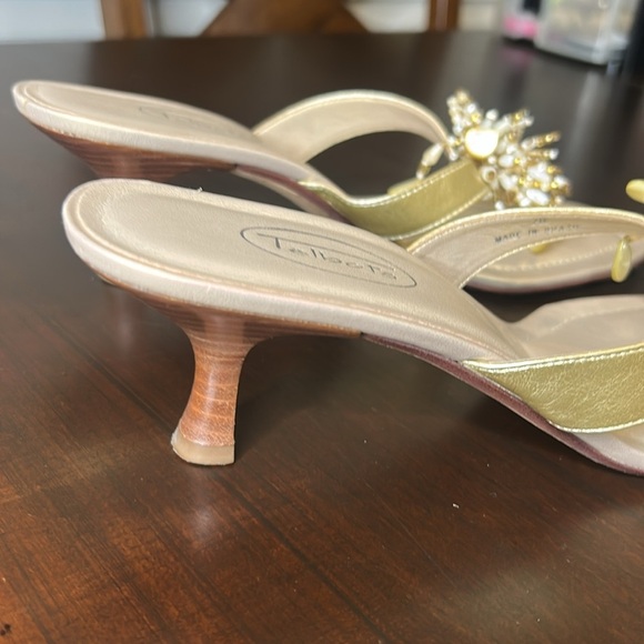 Talbots Gold Leather Jewelled Beaded Mule Elegant Dress Sandals Low Heel Size 7 - Picture 5 of 16